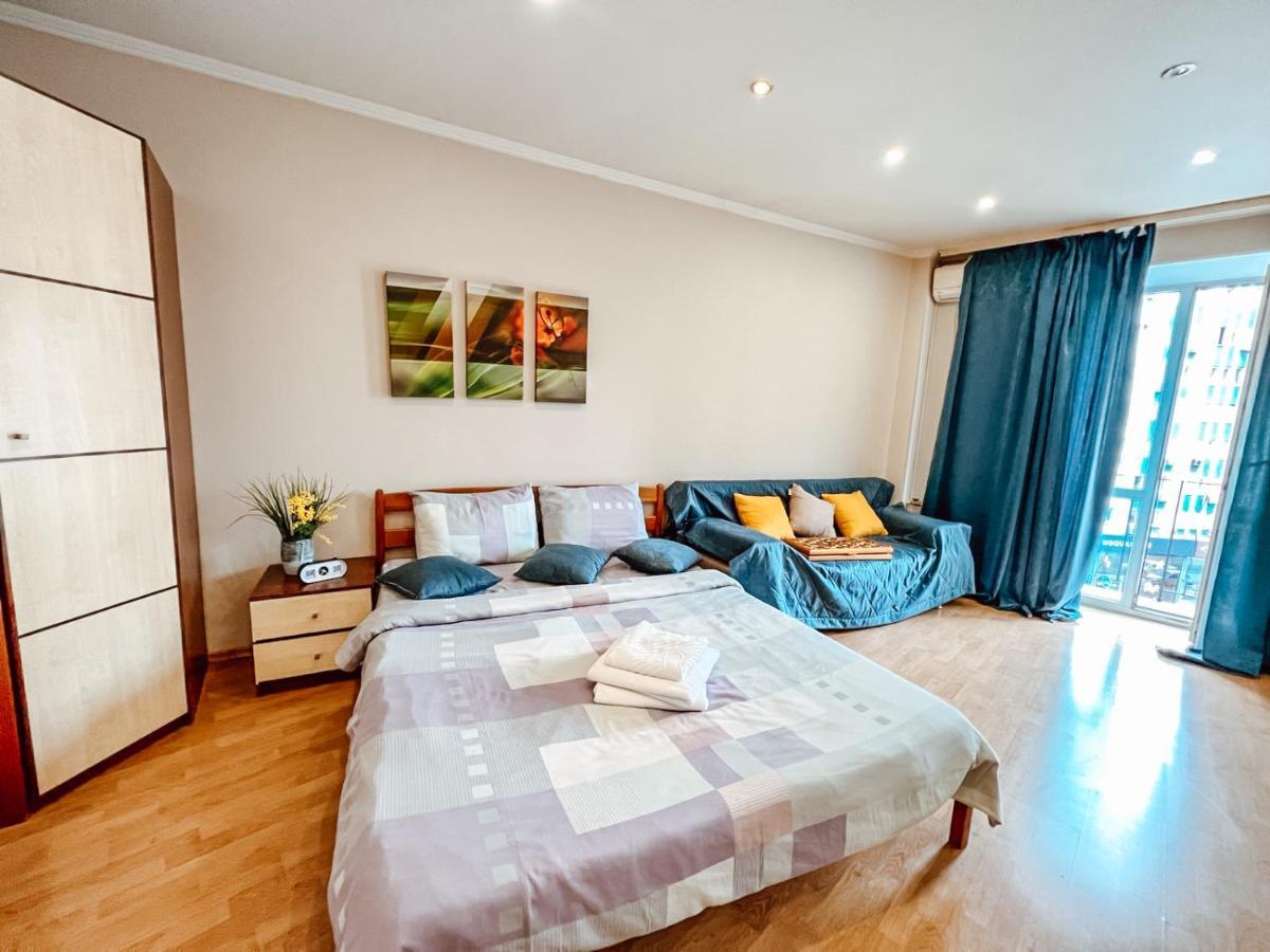 Apartment On Baseina Street Κίεβο Εξωτερικό φωτογραφία